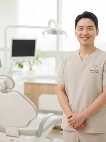 모바일 환경에서의 화면 최적화 작업이 완료되었습니다.